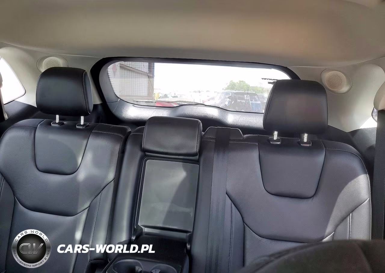 2022 Ford Edge Titanium VIN:2FMPK4K92NBA11742 - 10