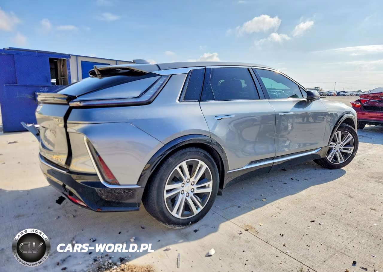 2024 Cadillac Lyriq Tech VIN:1GYKPMRK5RZ104003 - 3