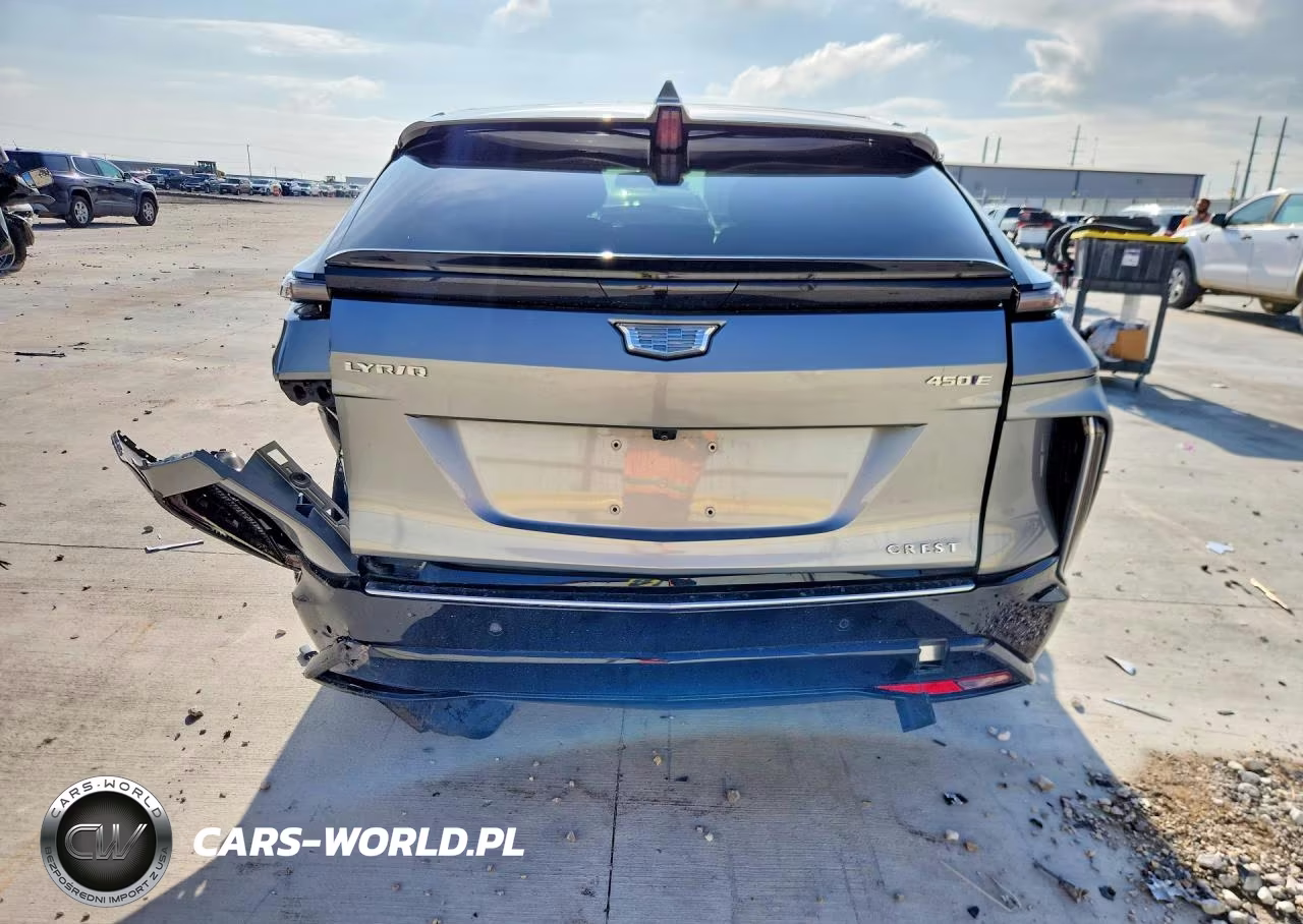 2024 Cadillac Lyriq Tech VIN:1GYKPMRK5RZ104003 - 6