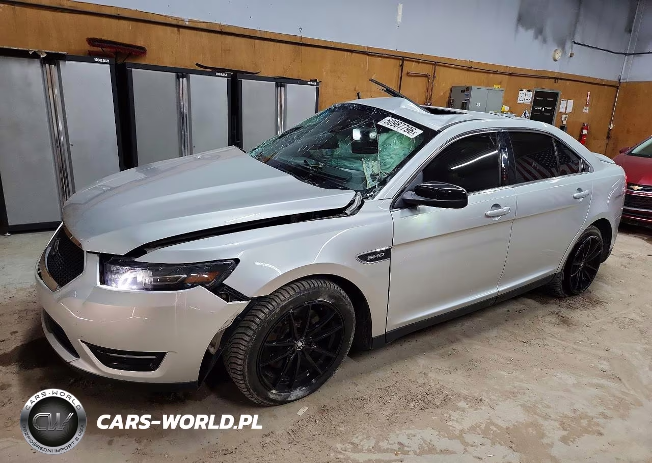 2014 Ford Taurus Sho