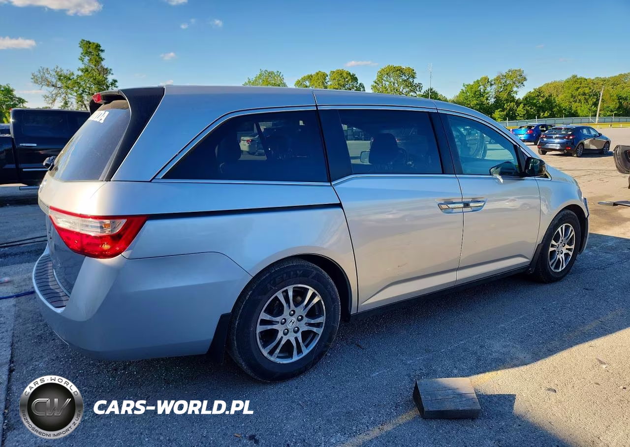 2011 Honda Odyssey Exl VIN:5FNRL5H68BB046331 - 3