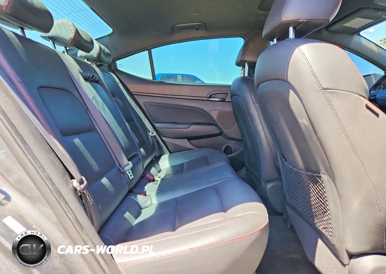 2018 Hyundai Elantra Sport VIN:KMHD04LBXJU614601 - 10