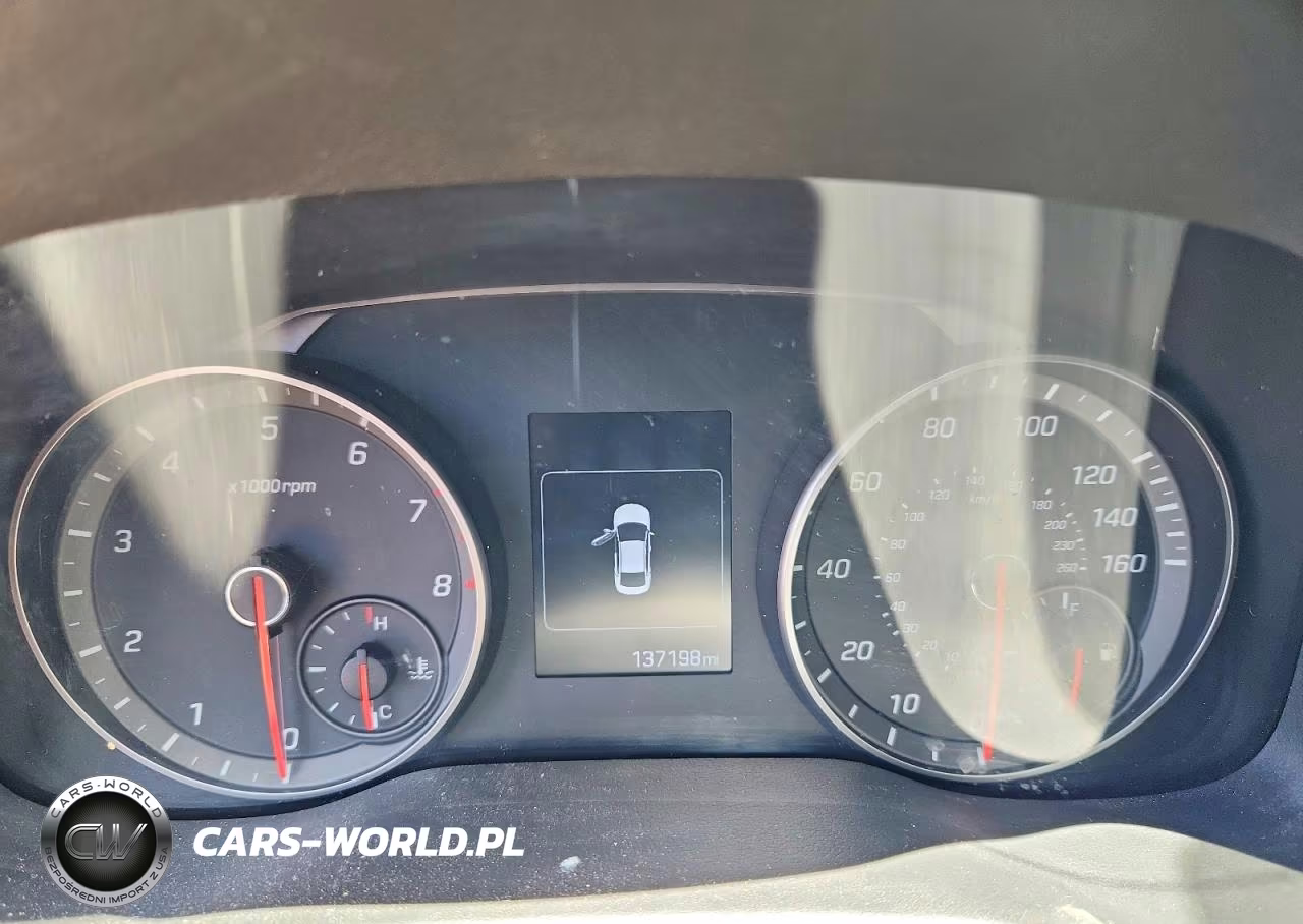 2018 Hyundai Elantra Sport VIN:KMHD04LBXJU614601 - 9