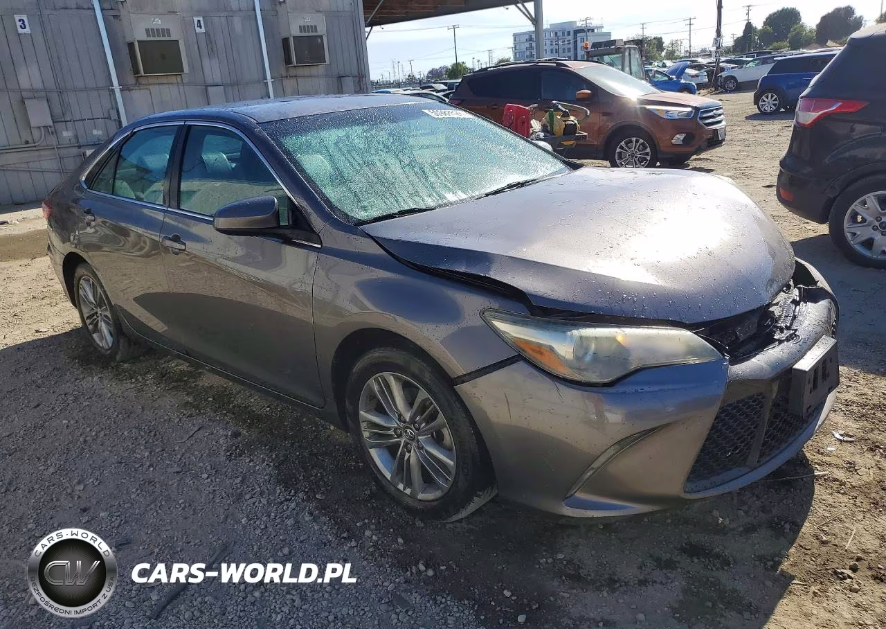 2016 Toyota Camry Se VIN:4T1BF1FK7GU202399 - 4