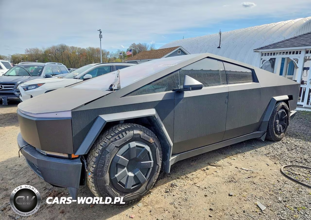 2024 Tesla Cybertruck