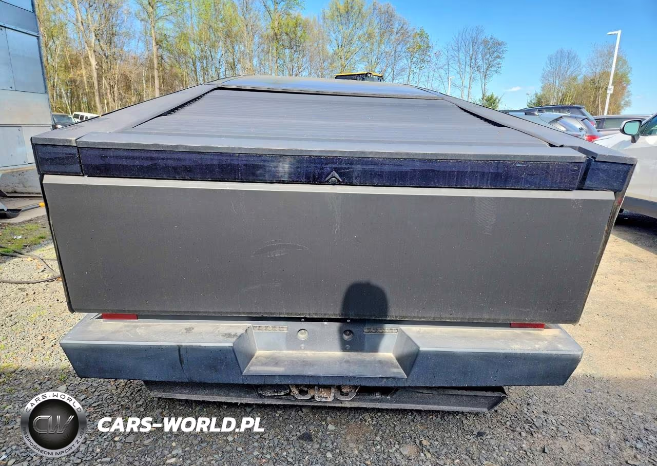 2024 Tesla Cybertruck VIN:7G2CEHED1RA001322 - 6
