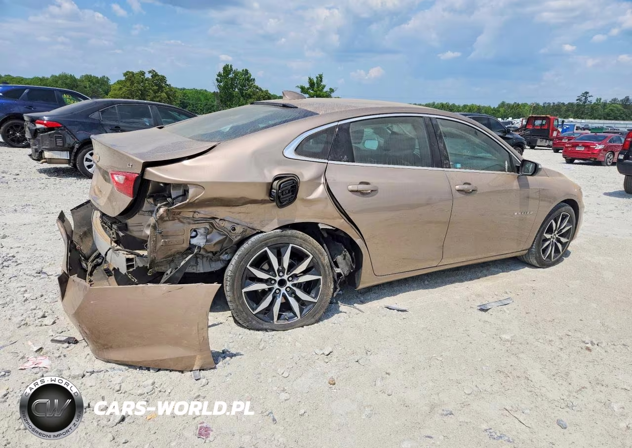 2018 Chevrolet Malibu Lt VIN:1G1ZD5ST9JF270559 - 3