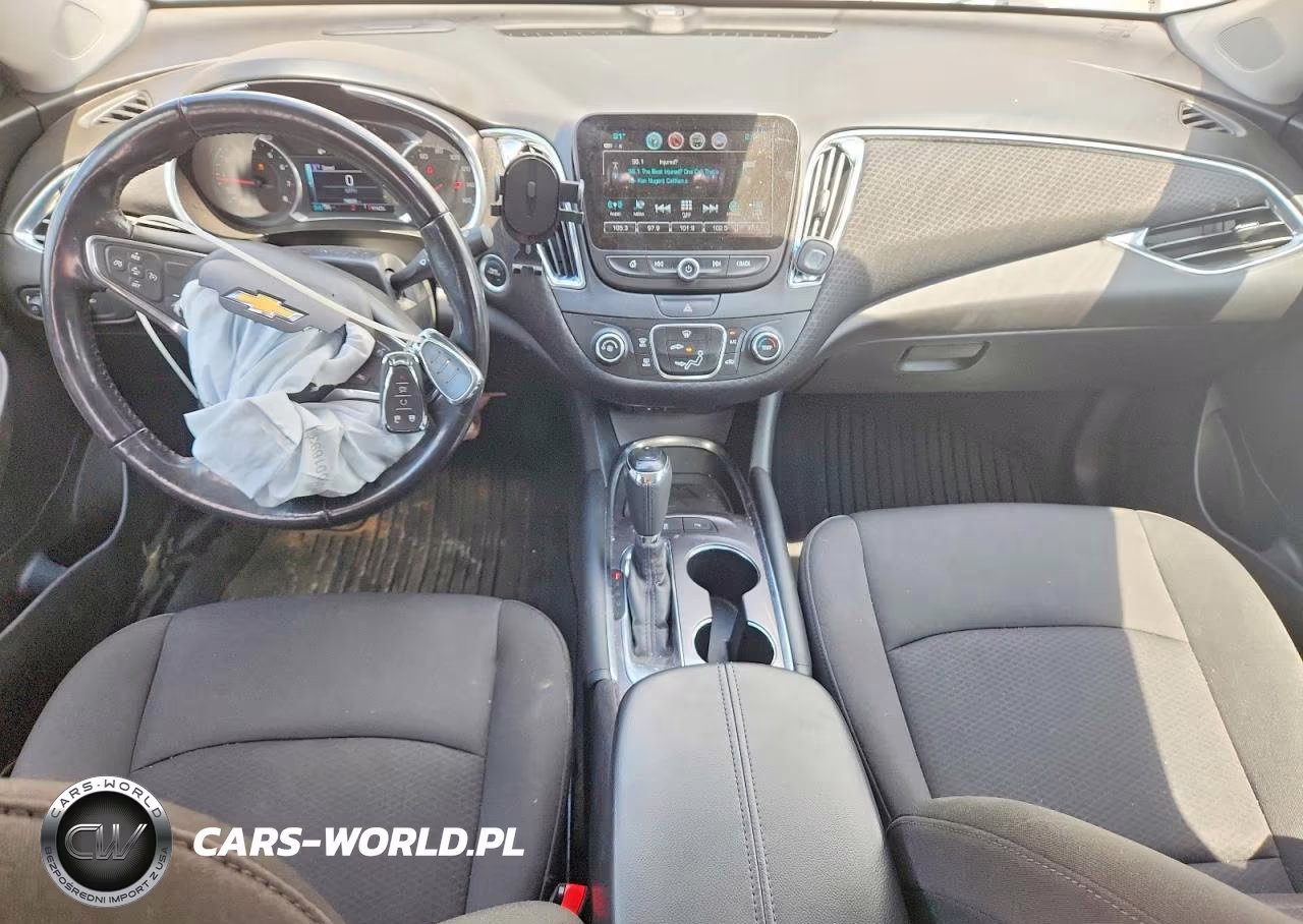 2018 Chevrolet Malibu Lt VIN:1G1ZD5ST9JF270559 - 8