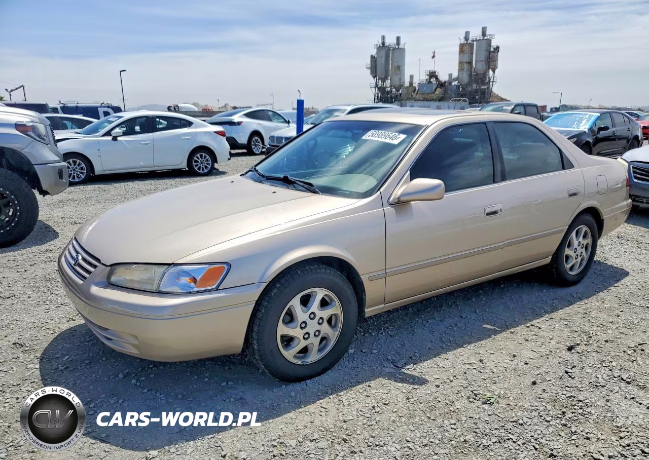 1999 Toyota Camry Ce-Le-Xle