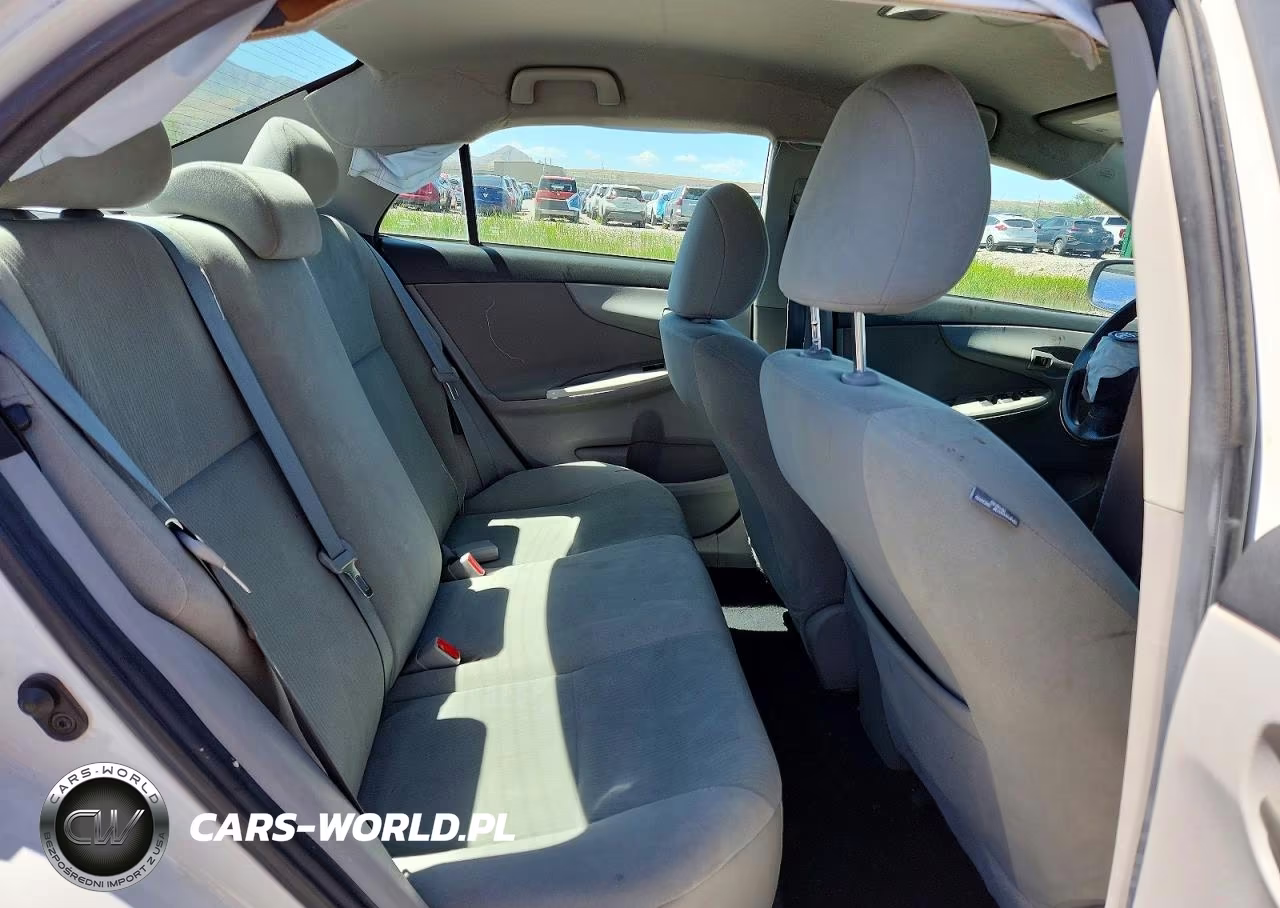 2013 Toyota Corolla Le VIN:5YFBU4EE3DP195516 - 10