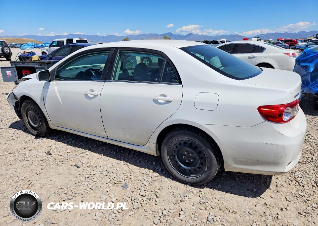 2013 Toyota Corolla Le VIN:5YFBU4EE3DP195516 - 2