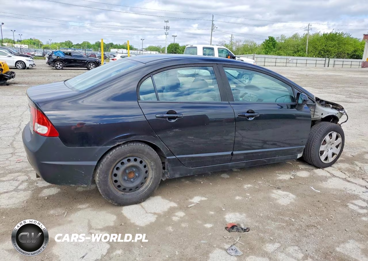 2010 Honda Civic Lx VIN:19XFA1F50AE028440 - 3