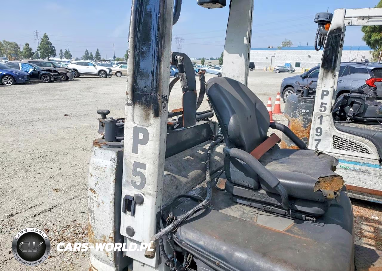 2017 Unicariers Forklift VIN:CP1F29W24169 - 6