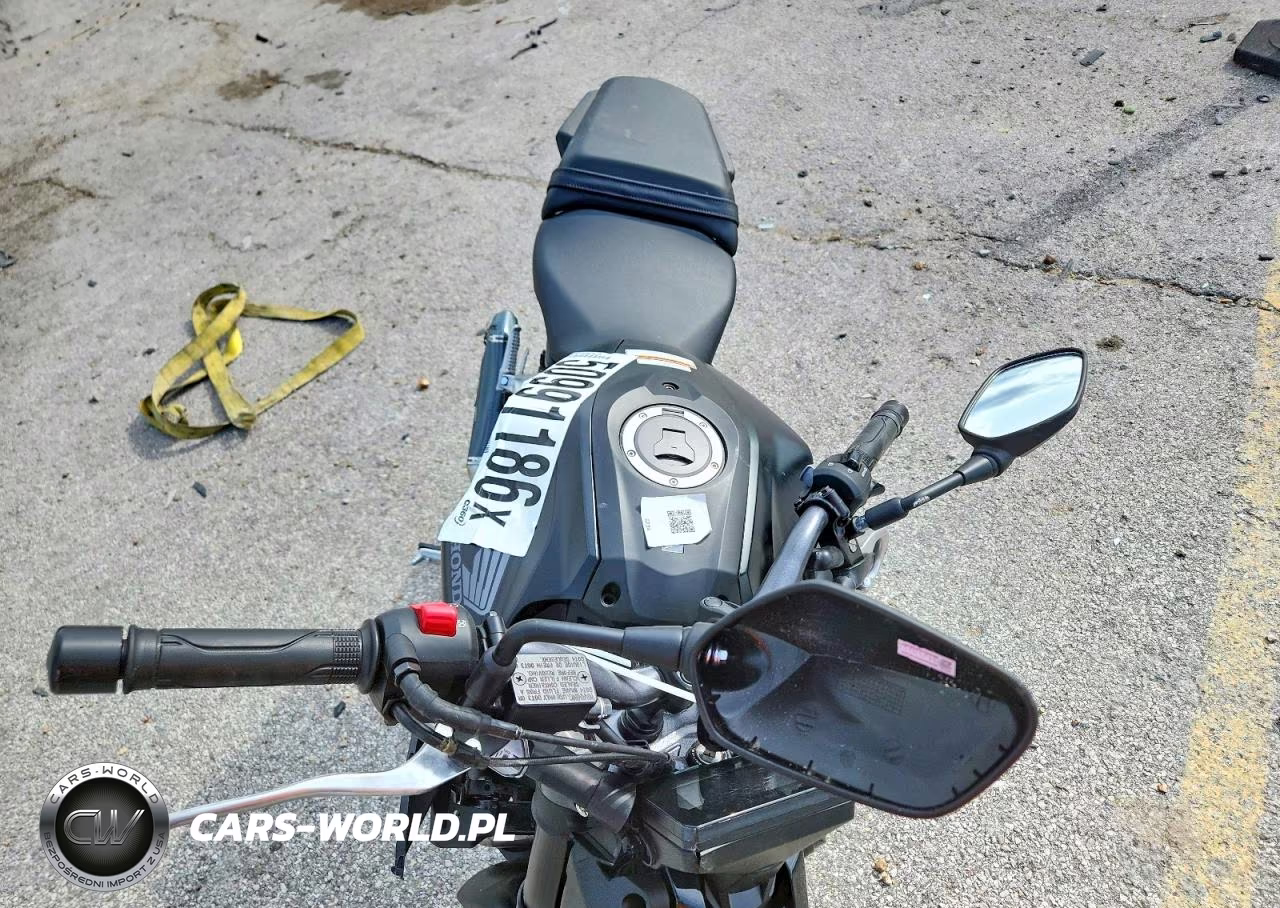 2025 Honda Cbf300 Na VIN:MLHNC5554S5500504 - 5