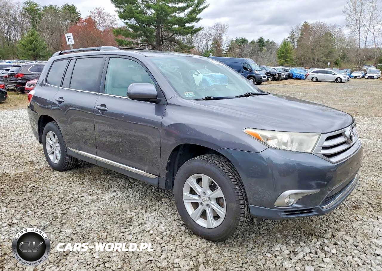2012 Toyota Highlander Base VIN:5TDBK3EH7CS167573 - 4