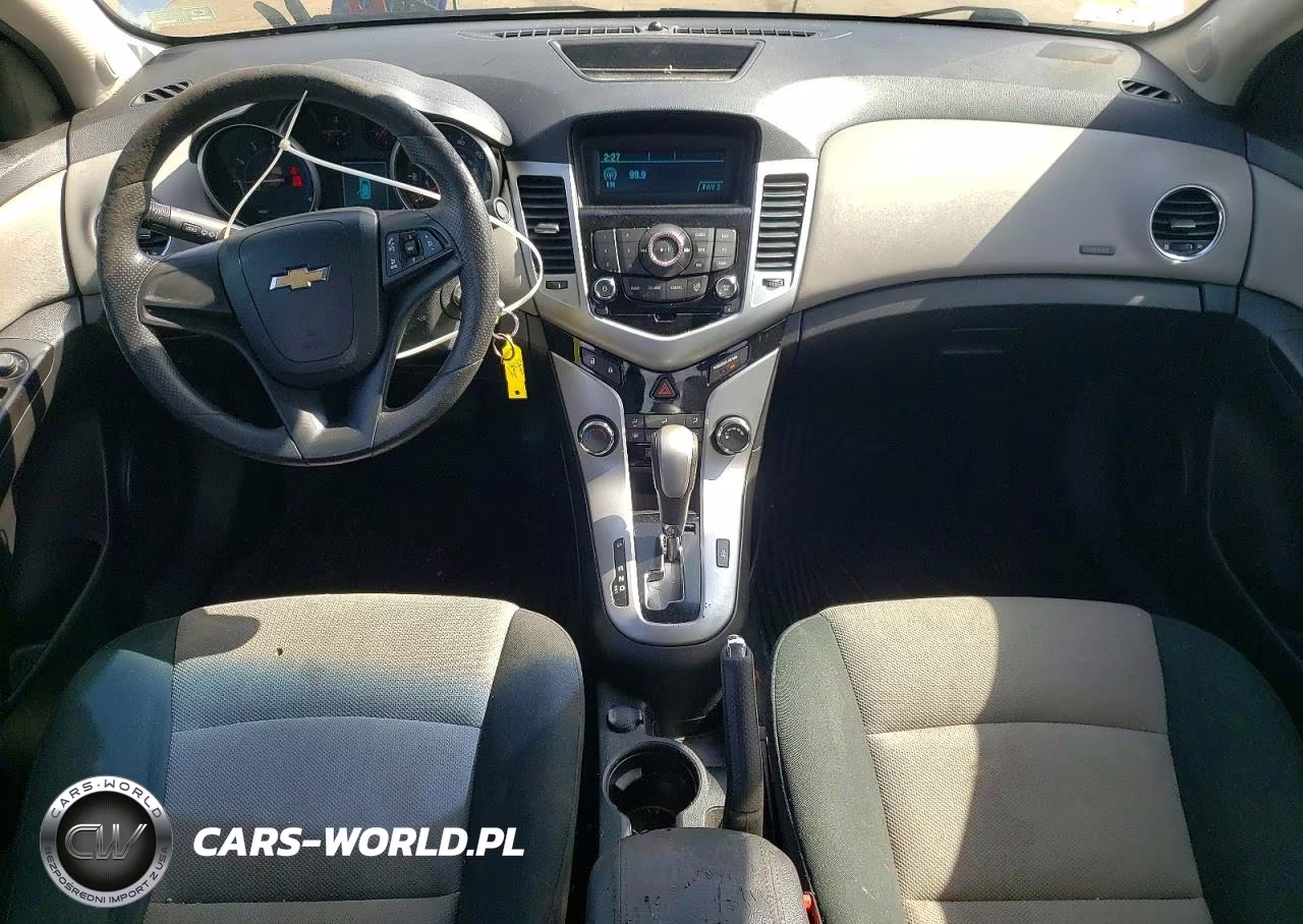 2012 Chevrolet Cruze Ls VIN:1G1PC5SH8C7186669 - 8