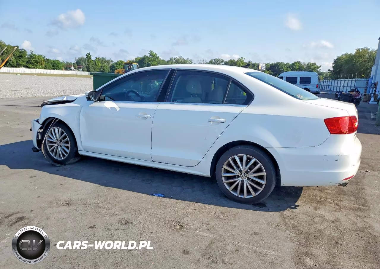 2011 Volkswagen Jetta Sel VIN:3VWLX7AJ2BM368699 - 2