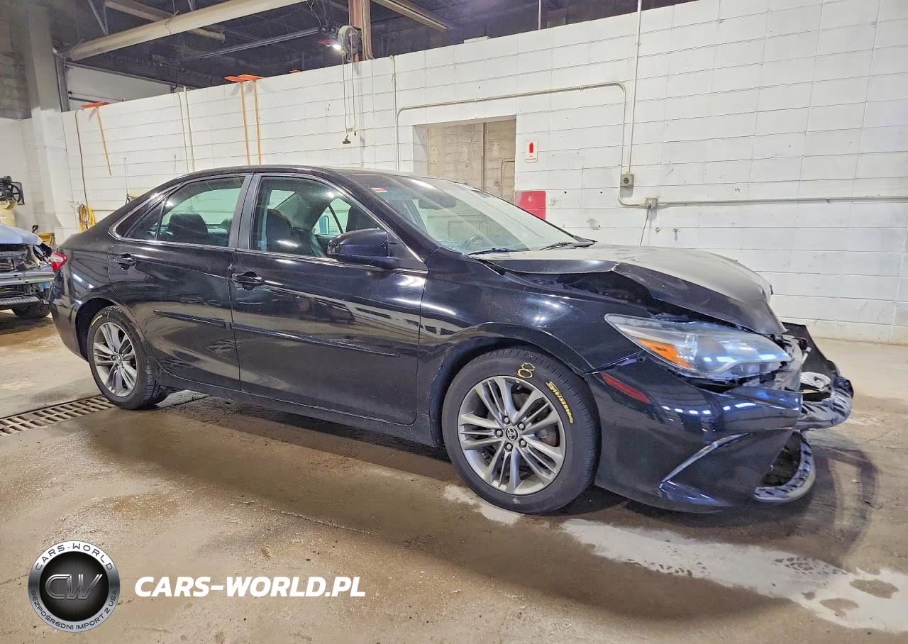 2016 Toyota Camry Se VIN:4T1BF1FK4GU130707 - 4