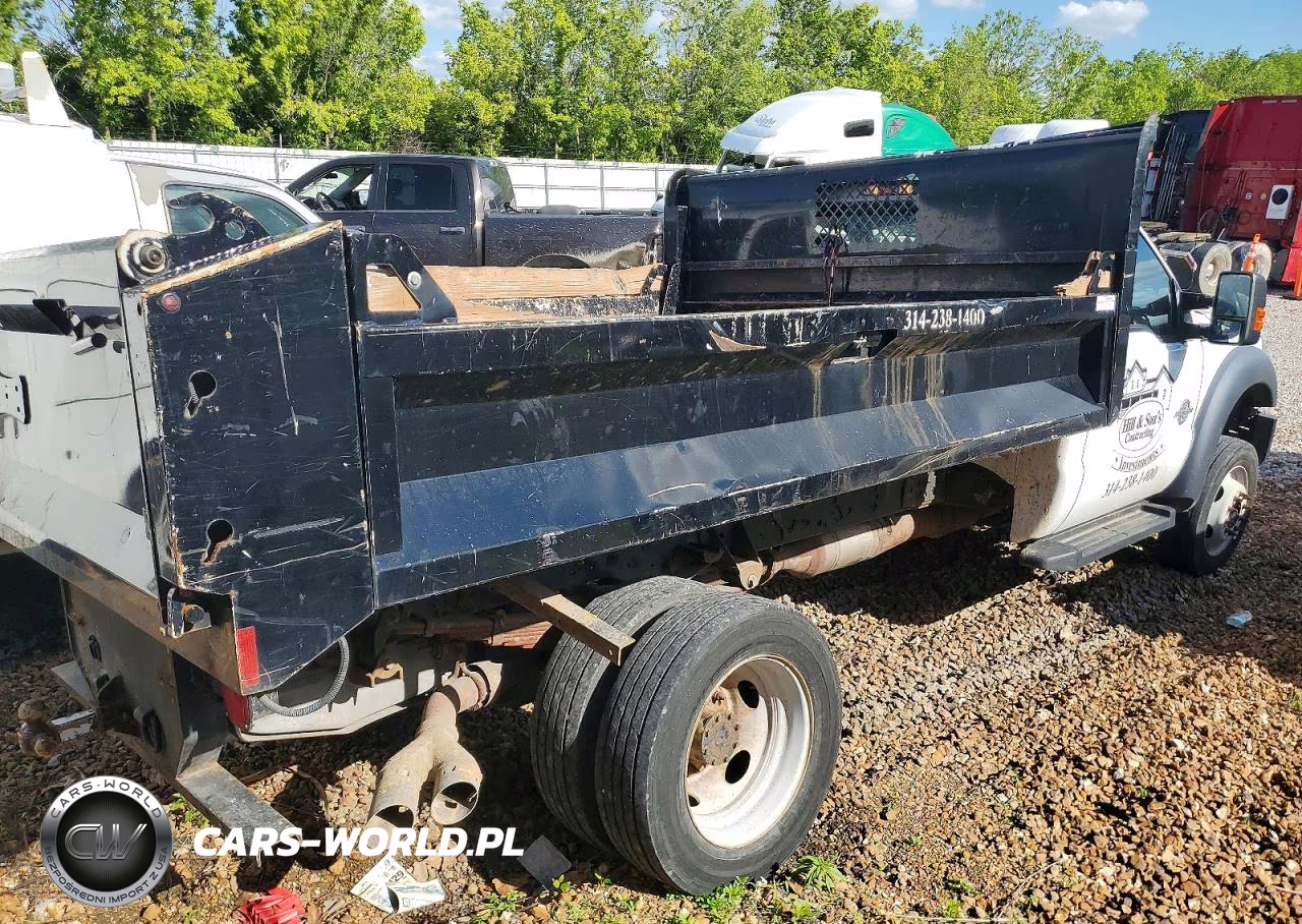 2016 Ford F550 Super Duty VIN:1FDUF5GT0GED03589 - 4