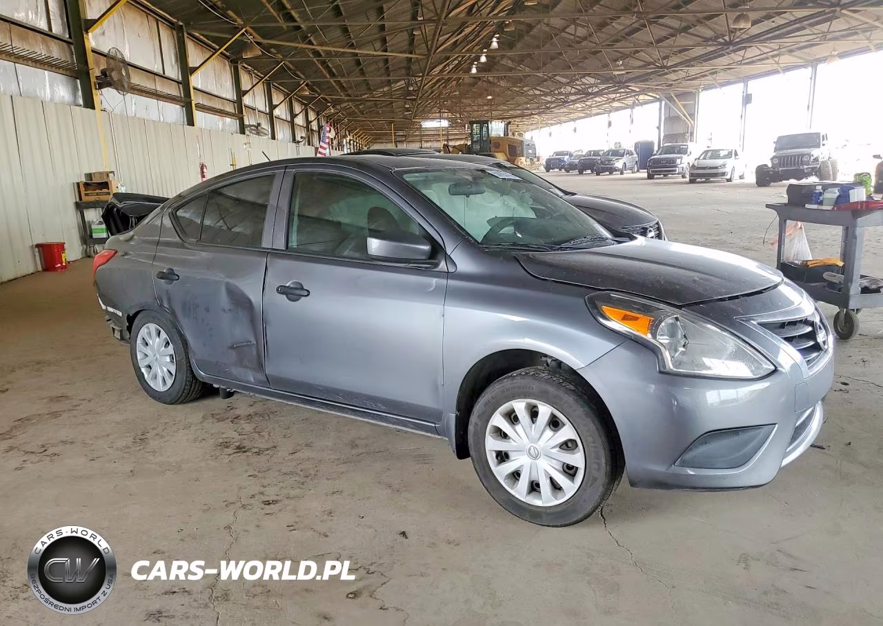 2019 Nissan Versa S Plus VIN:3N1CN7AP5KL838911 - 4
