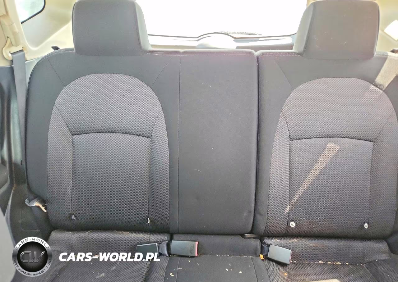 2011 Nissan Rogue S VIN:JN8AS5MT5BW166549 - 10