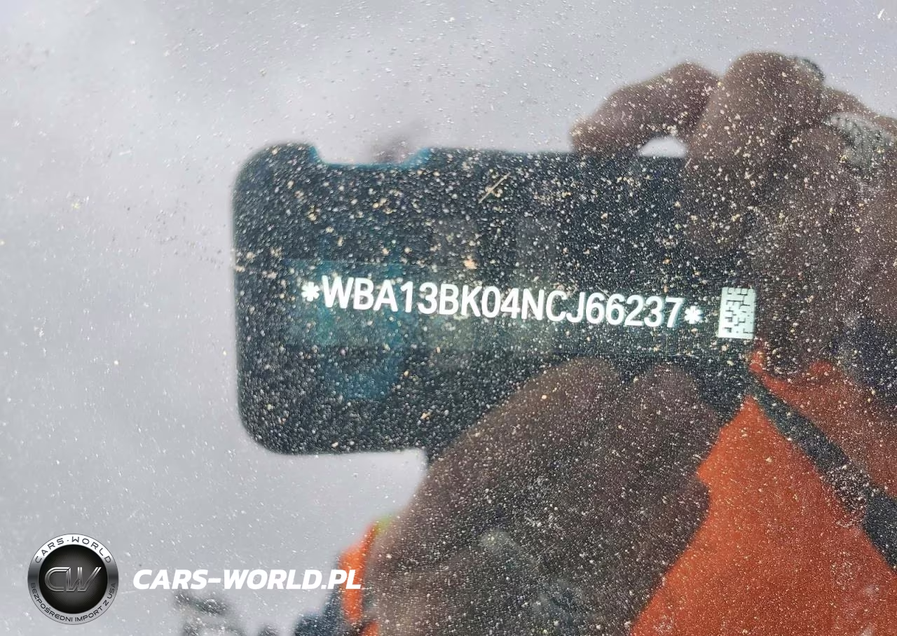2022 BMW M550Xi VIN:WBA13BK04NCJ66237 - 13