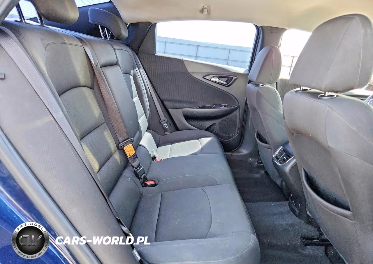 2016 Chevrolet Malibu Lt VIN:1G1ZE5ST1GF249551 - 10