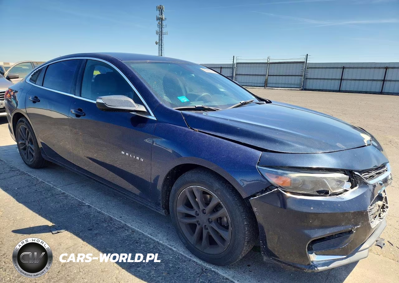 2016 Chevrolet Malibu Lt VIN:1G1ZE5ST1GF249551 - 4