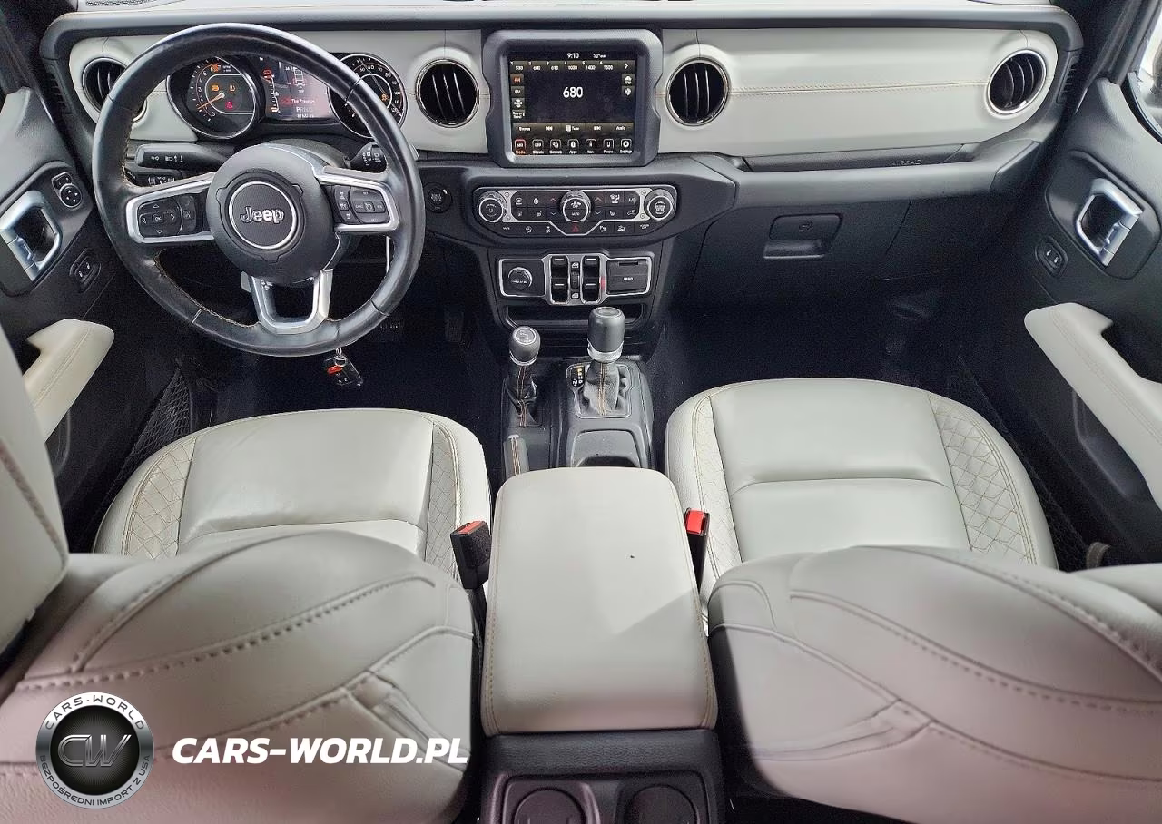 2021 Jeep Wrangler Unlimited Sahara VIN:1C4HJXEN0MW703937 - 8