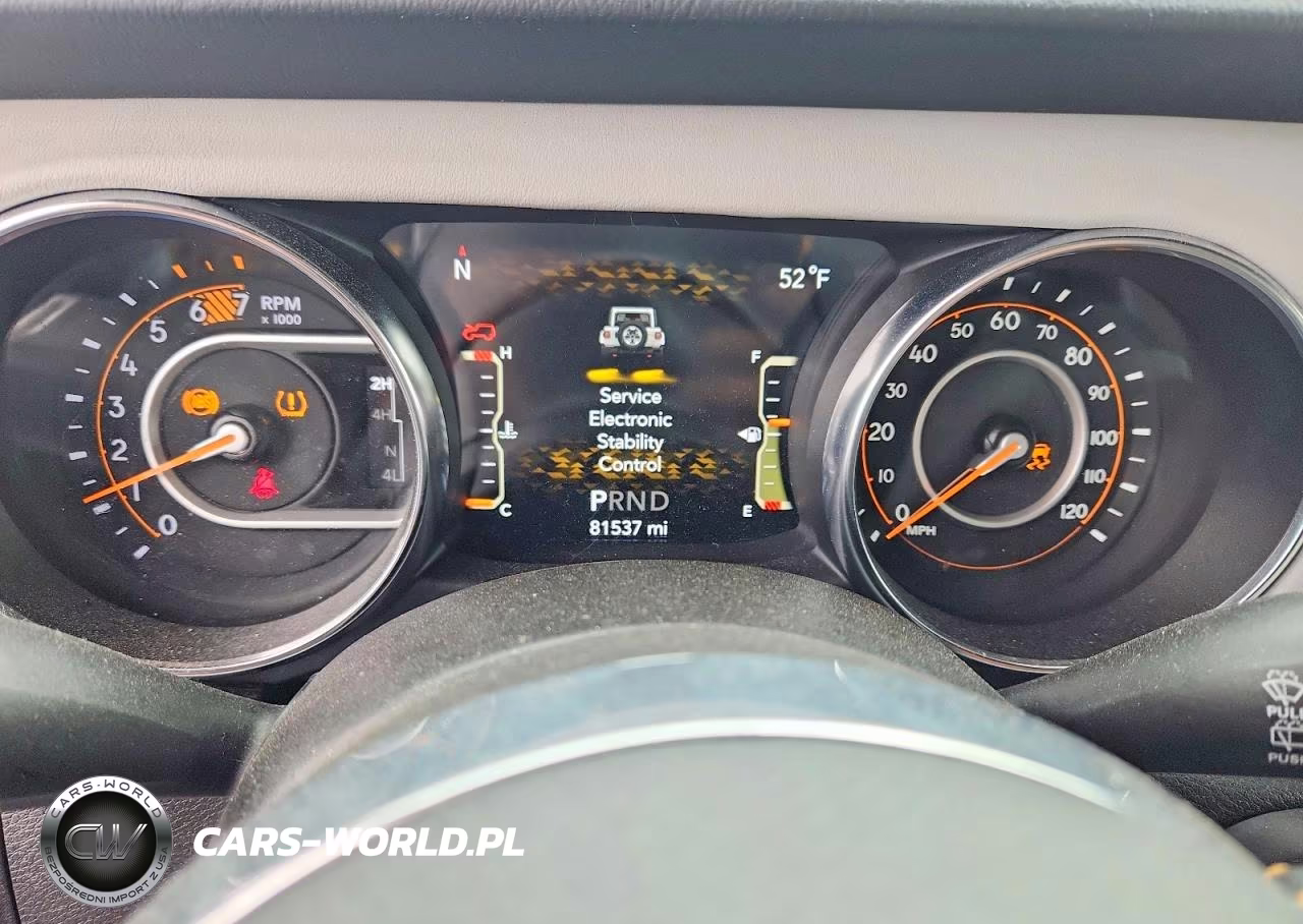 2021 Jeep Wrangler Unlimited Sahara VIN:1C4HJXEN0MW703937 - 9