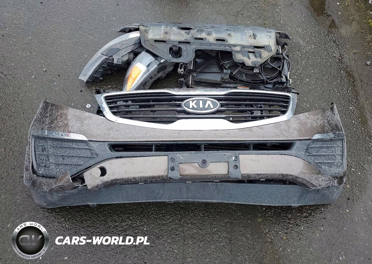2011 Kia Sportage VIN:KNDPBCA23B7161771 - 13