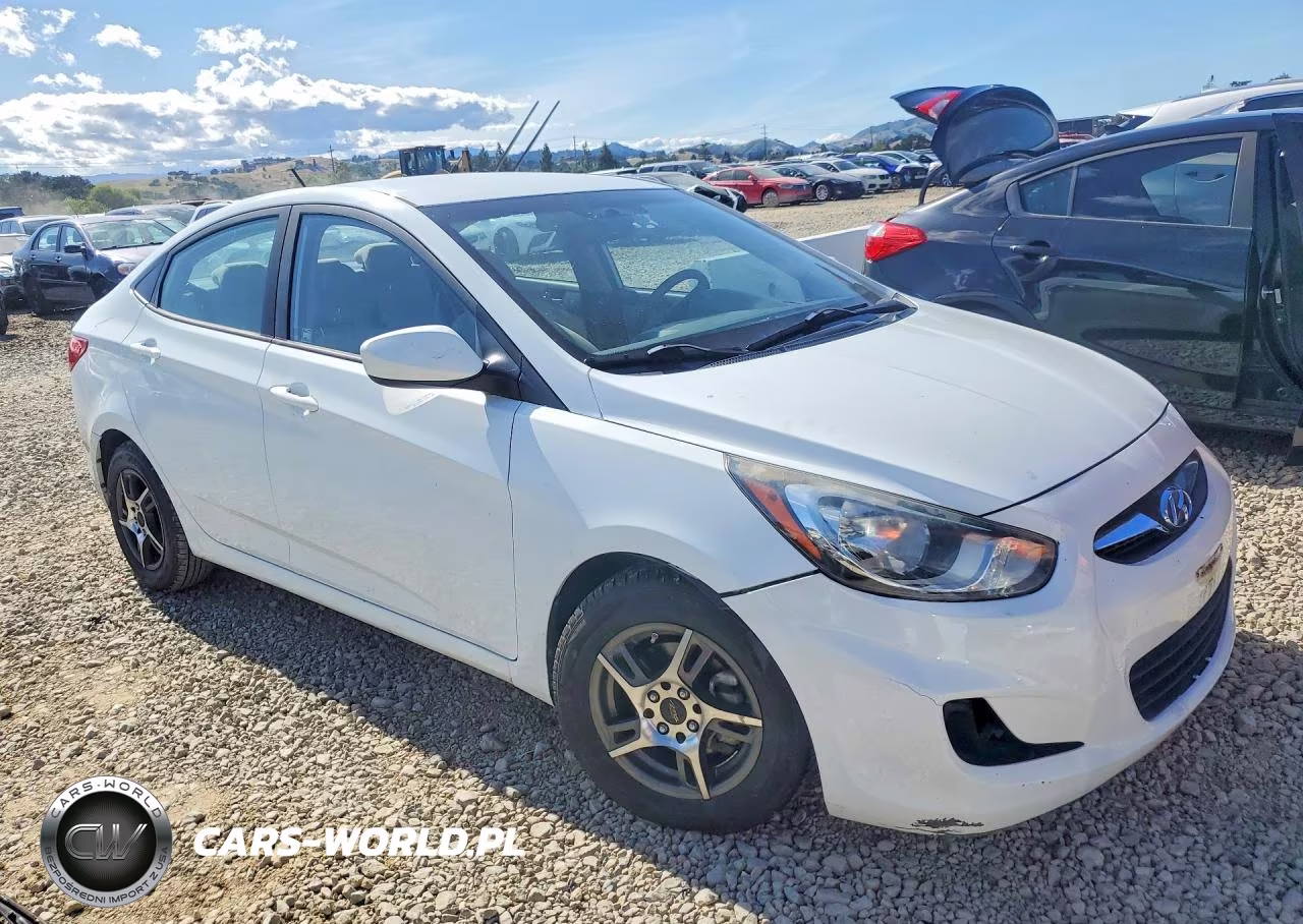 2014 Hyundai Accent Gls VIN:KMHCT4AE1EU644608 - 4