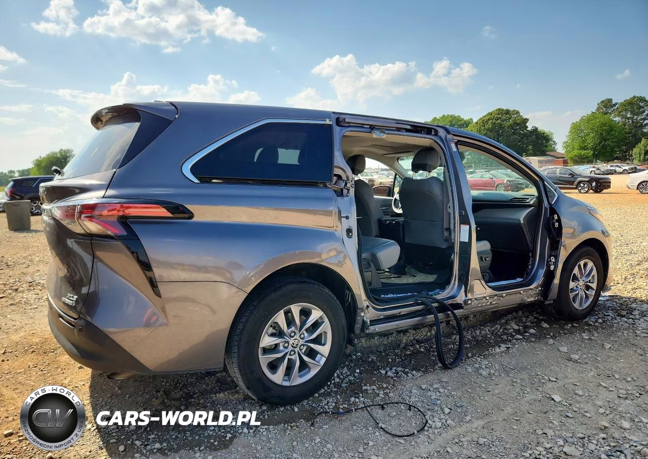 2022 Toyota Sienna Xle VIN:5TDYRKEC1NS125391 - 3