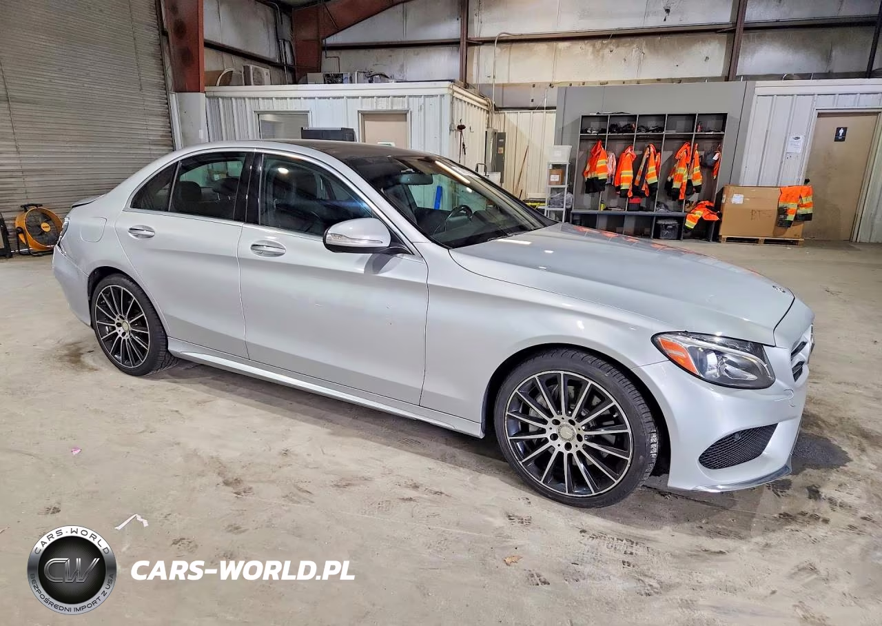 2015 Mercedes-Benz C 300 4Matic VIN:55SWF4KB9FU020108 - 4