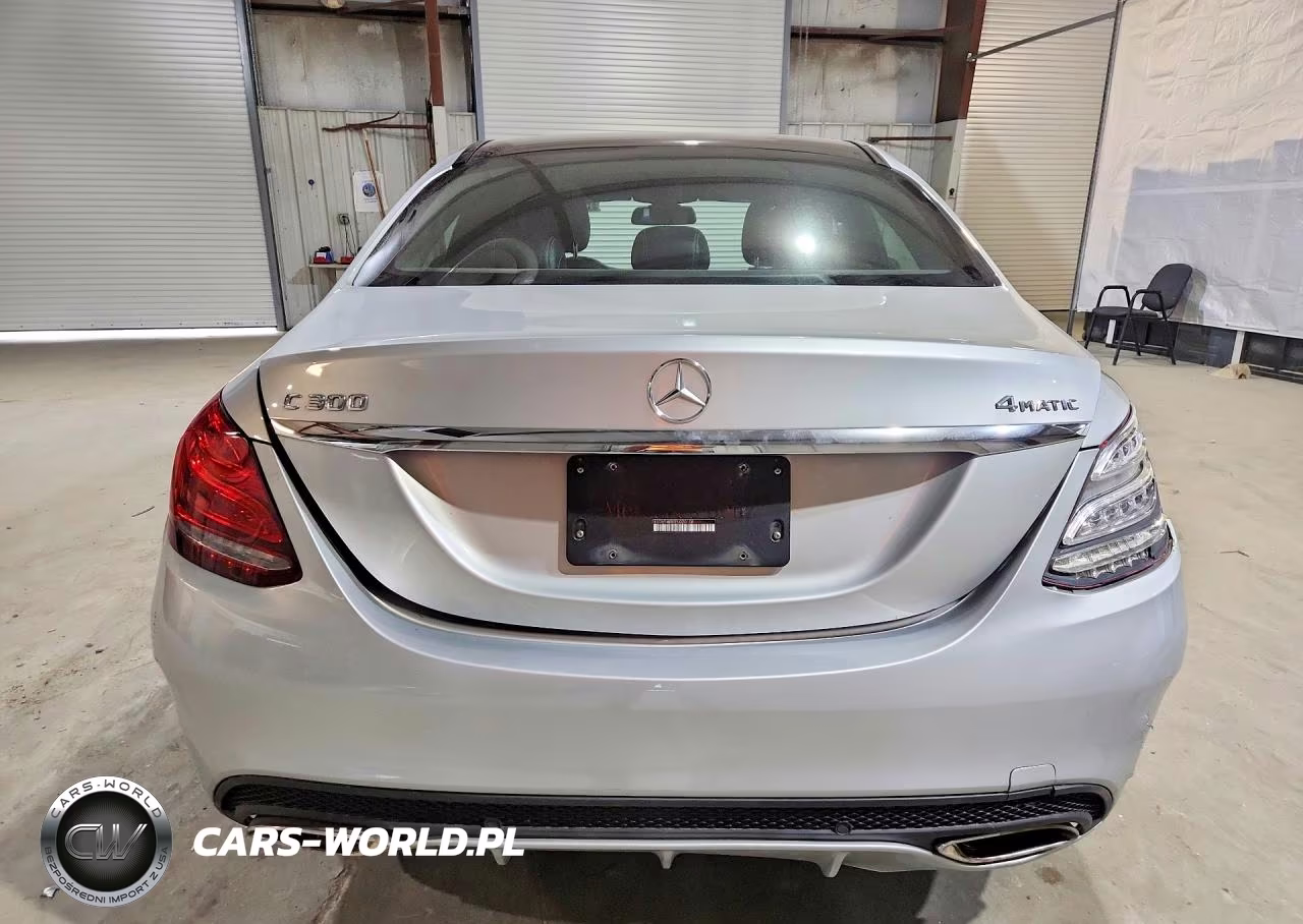 2015 Mercedes-Benz C 300 4Matic VIN:55SWF4KB9FU020108 - 6