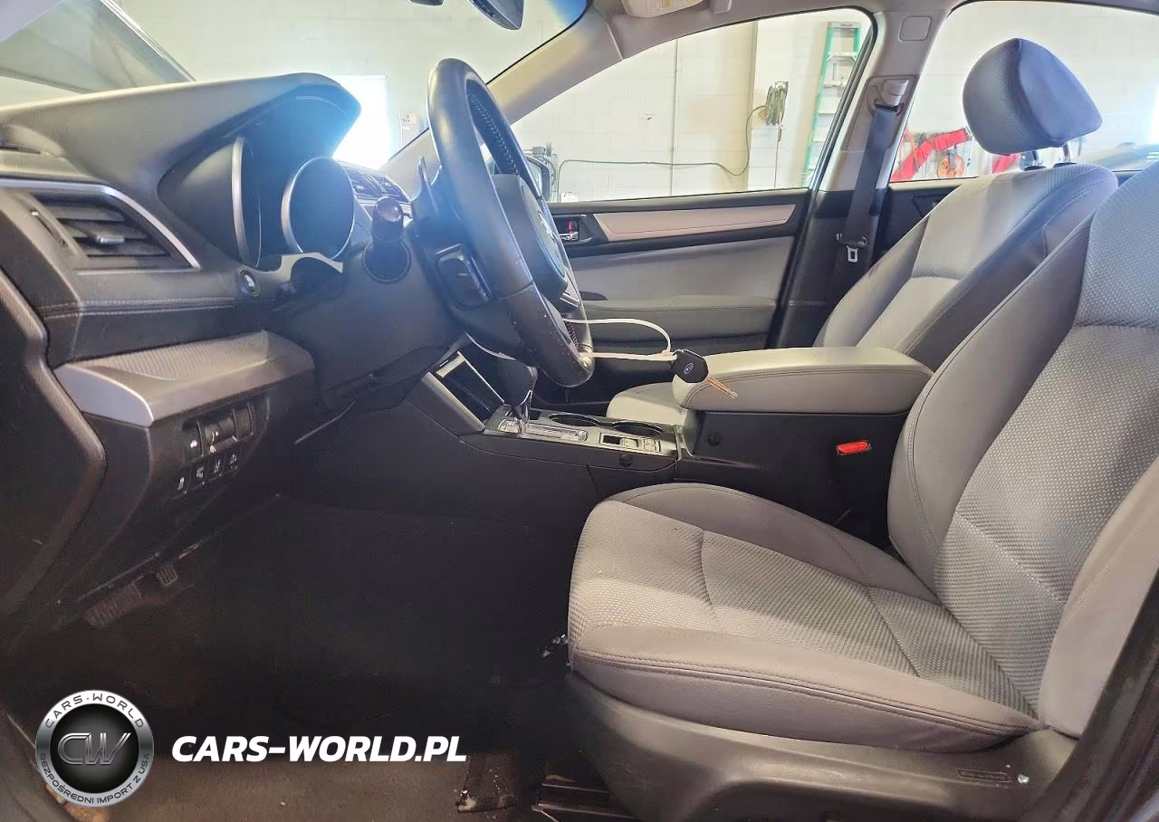 2018 Subaru Legacy 2.5I Premium VIN:4S3BNAF62J3024134 - 7