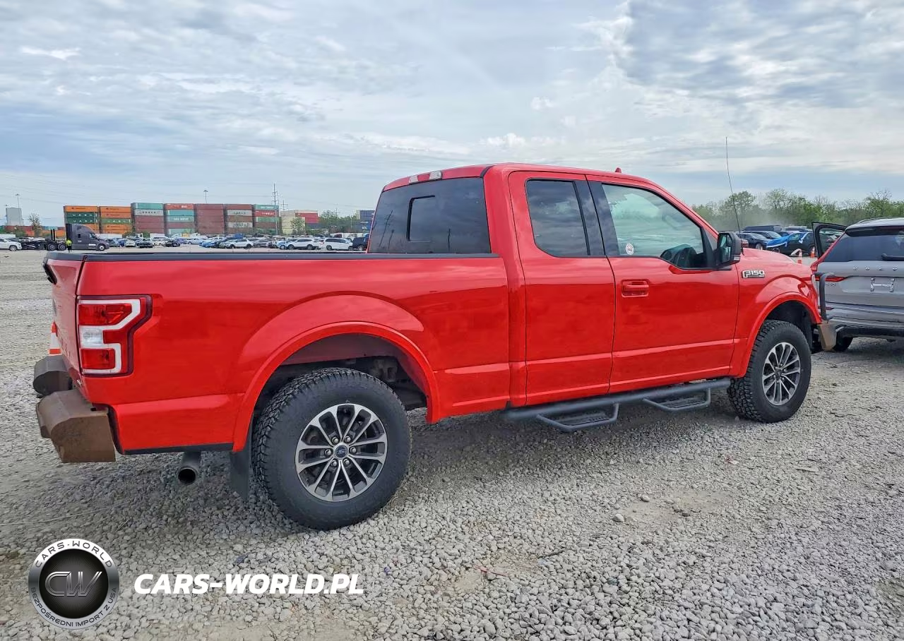 2018 Ford F150 Super Cab VIN:1FTEX1EP9JFE68613 - 3
