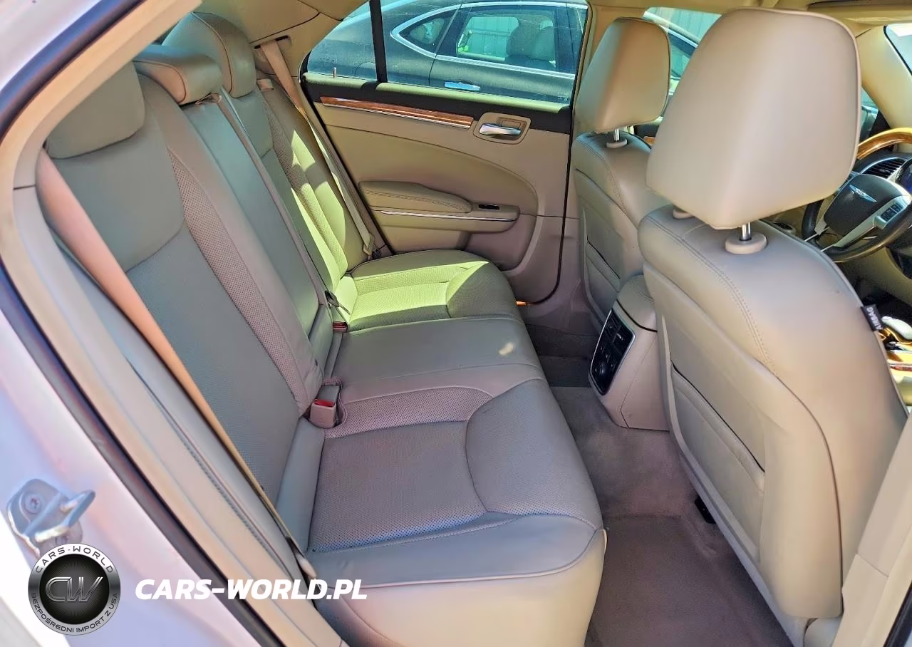 2013 Chrysler 300C VIN:2C3CCAKG7DH602520 - 10