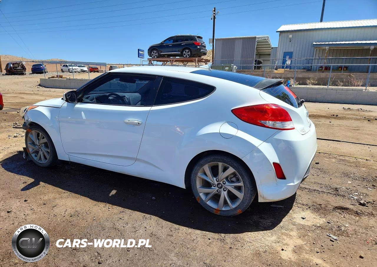 2016 Hyundai Veloster Base VIN:KMHTC6AD1GU275108 - 2