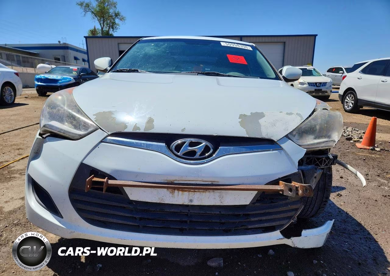 2016 Hyundai Veloster Base VIN:KMHTC6AD1GU275108 - 5