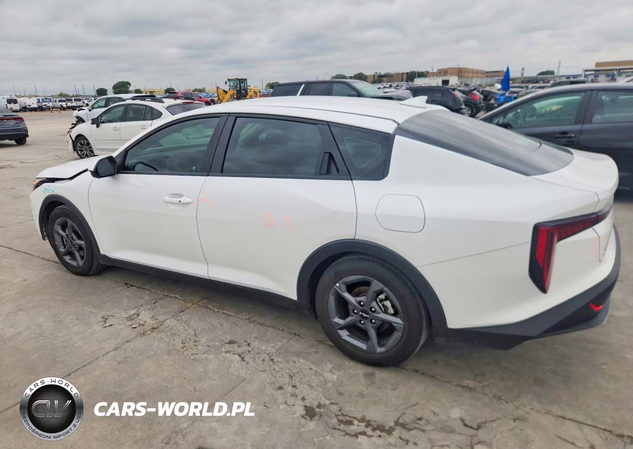2025 Kia K4 Lxs VIN:3KPFT4DE0SE178273 - 2