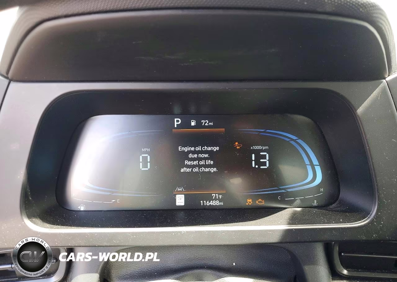 2025 Hyundai Elantra Sel Sport VIN:KMHLM4DG0SU916636 - 9