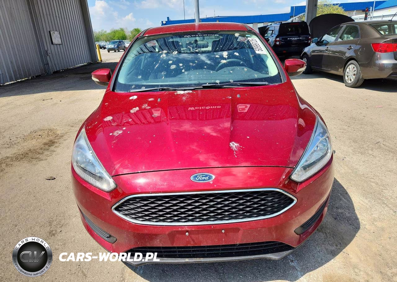 2016 Ford Focus Se VIN:1FADP3K28GL254003 - 5