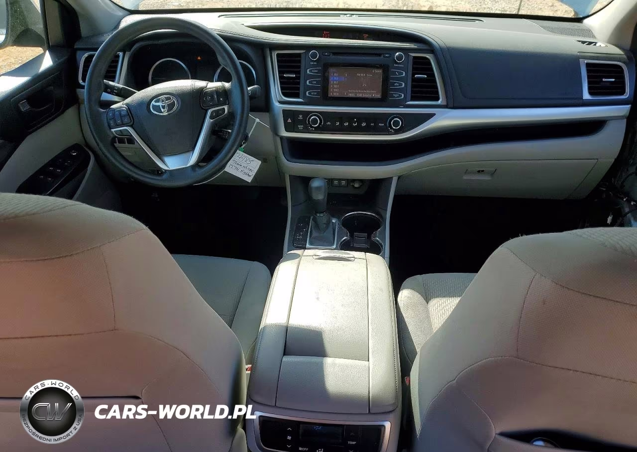 2017 Toyota Highlander Le VIN:5TDZARFHXHS027155 - 8