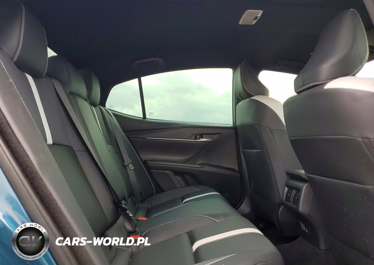 2025 Toyota Camry Se VIN:4T1DAACK8SU162077 - 10