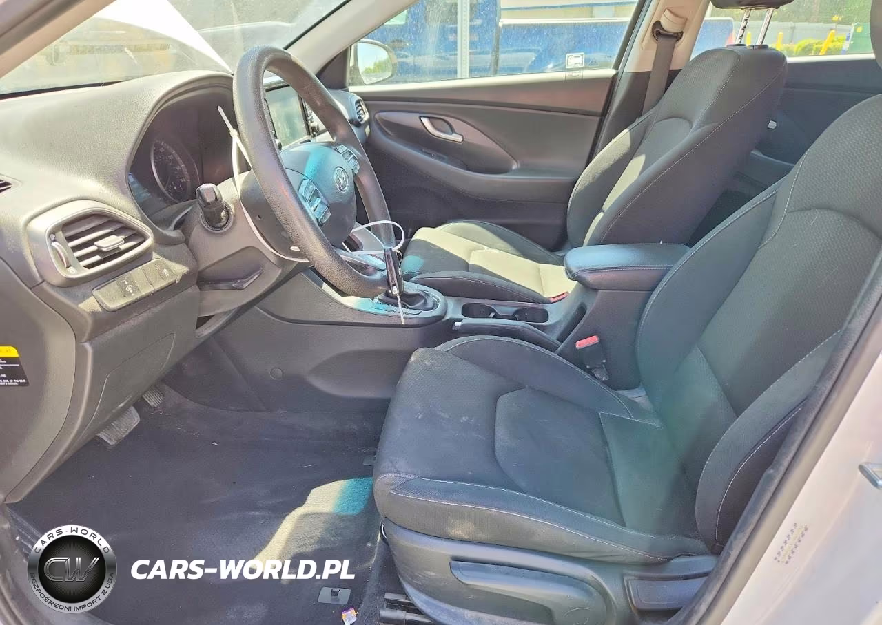 2018 Hyundai Elantra Gt Base VIN:KMHH35LE7JU013493 - 7