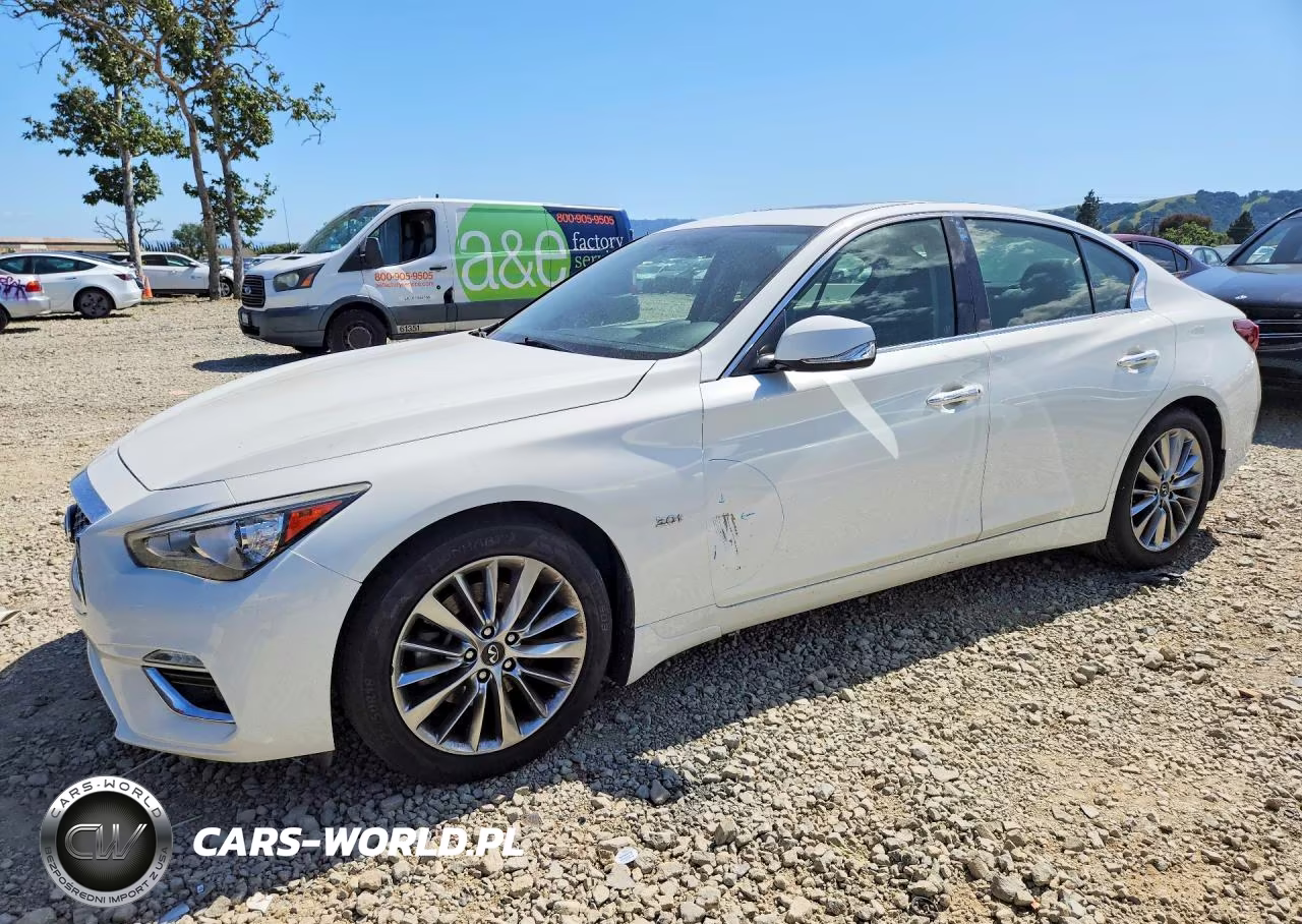 2018 Infiniti Q50 3.0T Luxe