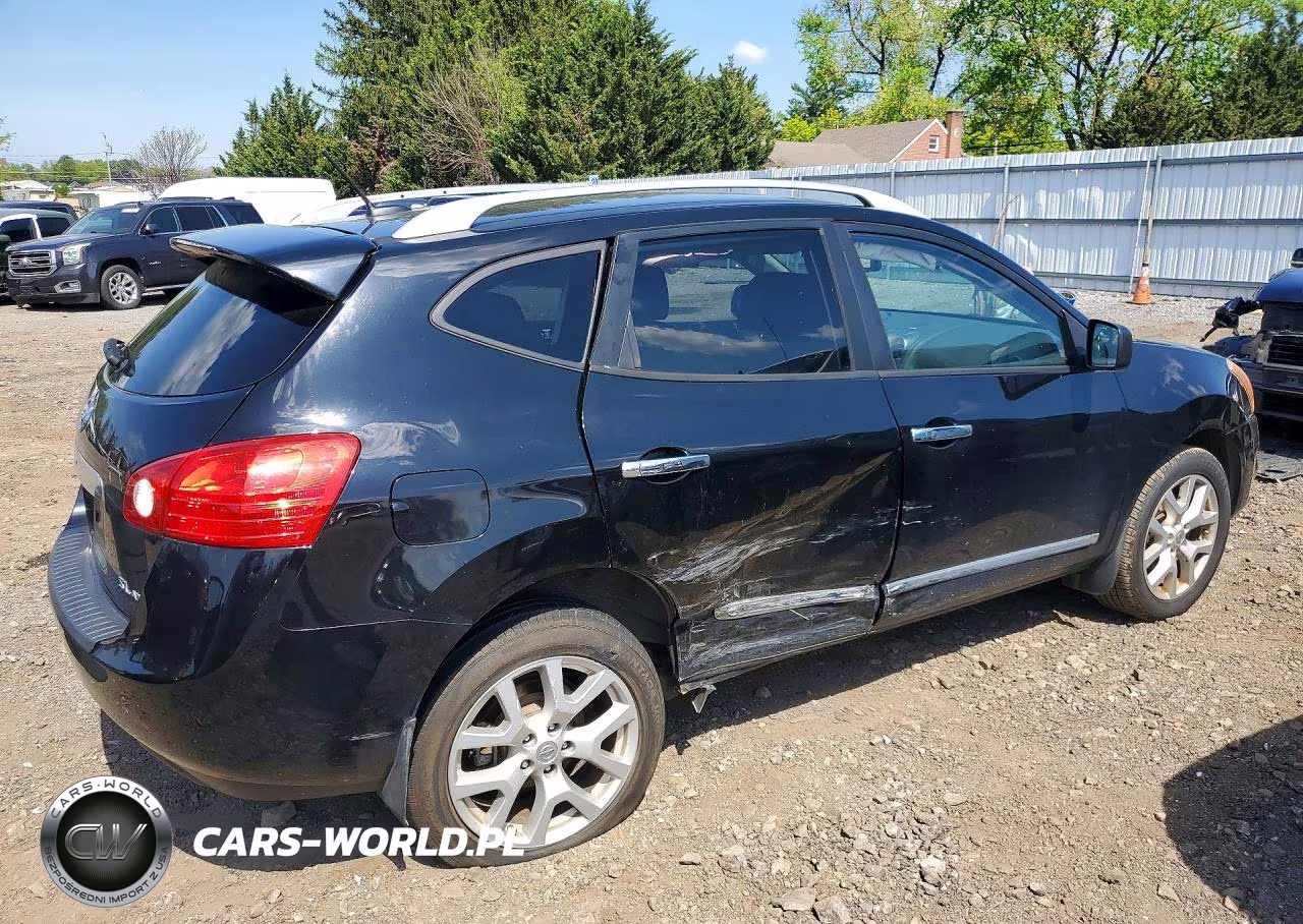 2013 Nissan Rogue S VIN:JN8AS5MV0DW654246 - 3