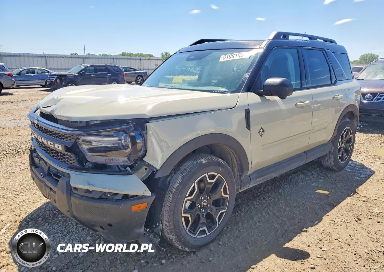 2025 Ford Bronco Sport Outer Banks – zdjęcie 1 z 13