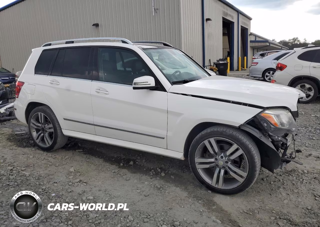 2015 Mercedes-Benz Glk 350 VIN:WDCGG5HB0FG346668 - 4